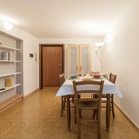 Peperino Attic Flat *