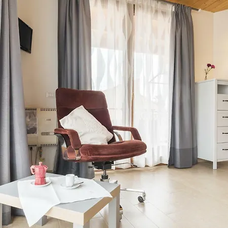 Peperino Attic Flat *