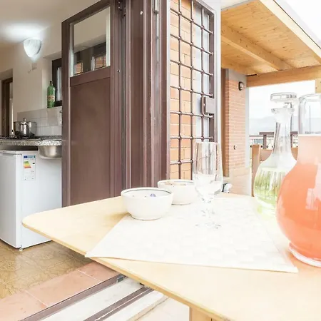 Διαμέρισμα Peperino Attic Flat Τσιαμπίνο